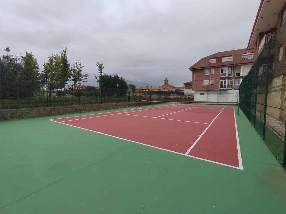 Piso En Ajo Con Piscina Comunitaria公寓 外观 照片